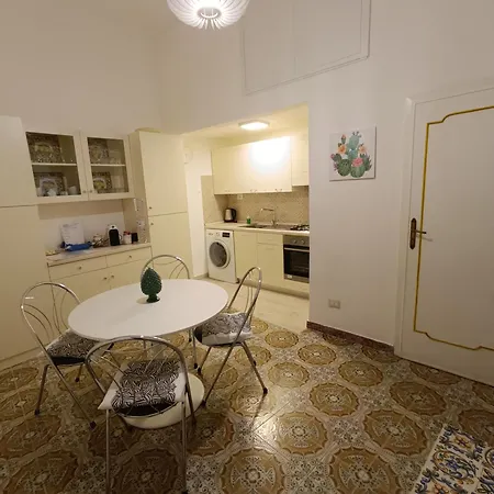 Appartement A Mennulara, Centro